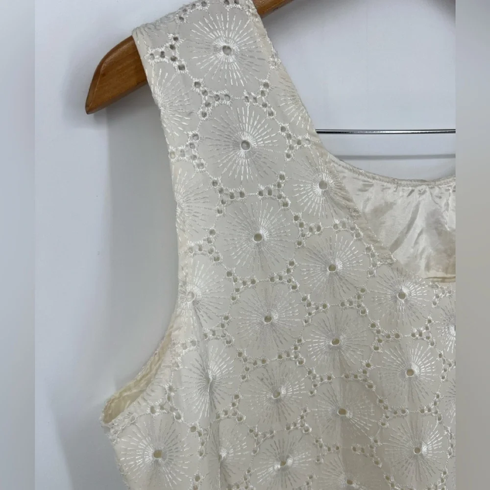 Tulle | Anthropologie | XL Ivory Eyelet Top | Peter Pan Collar | Vintage Look - Picture 4 of 12